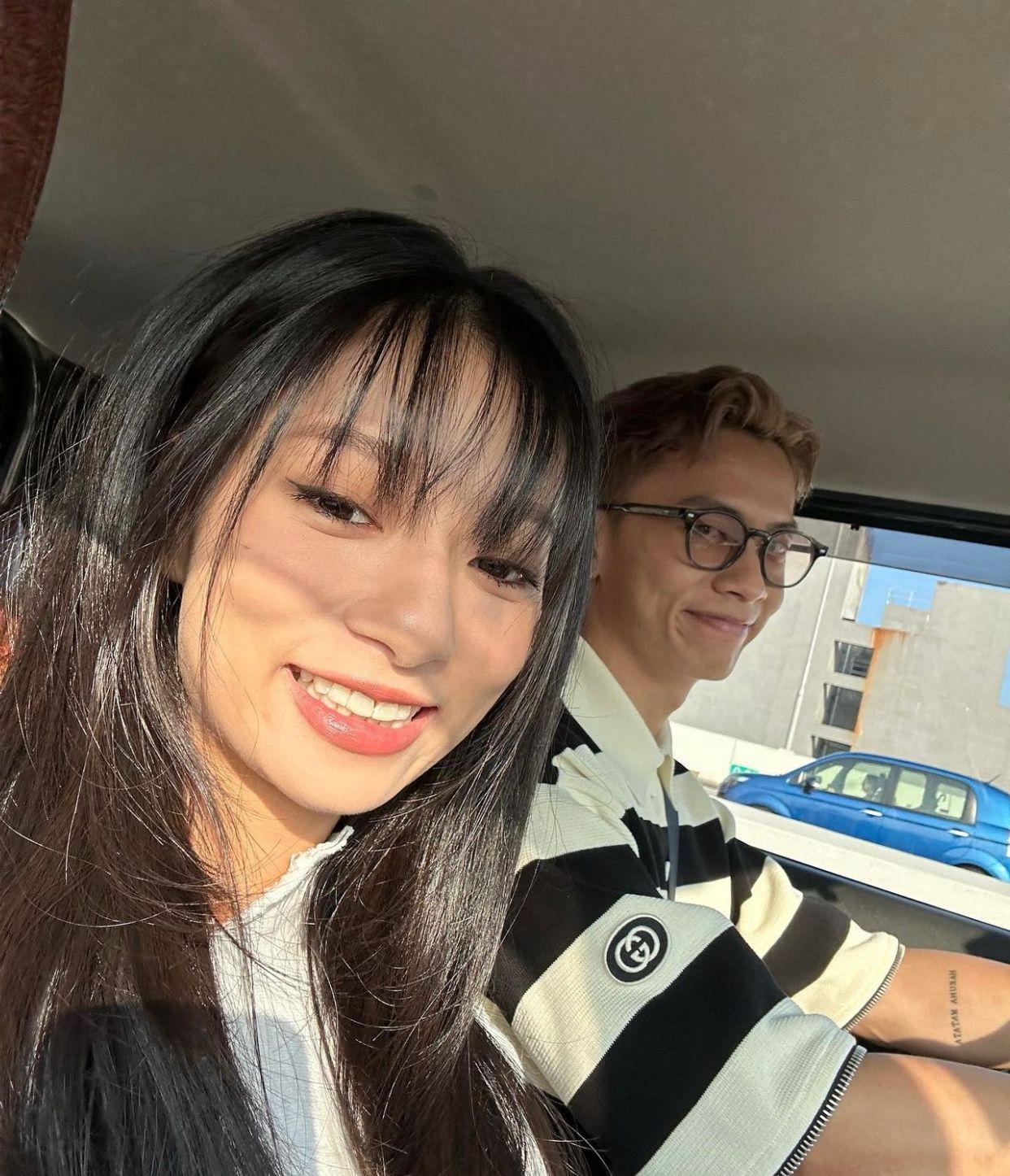 二人未曾一齊出過埠,新年將到日本旅行。