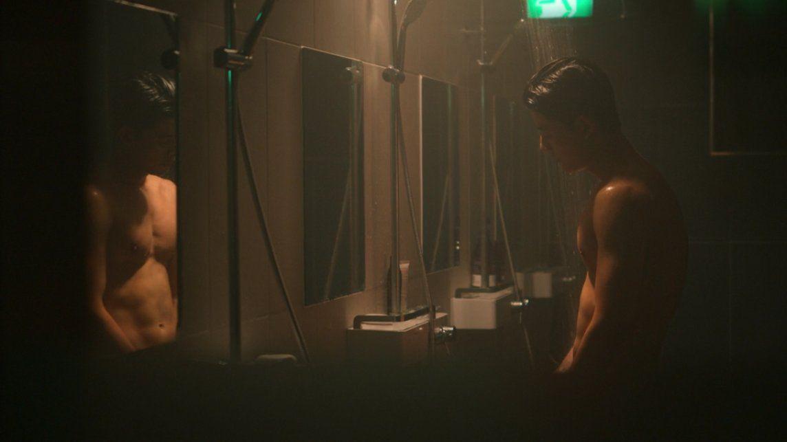 朴所羅門為全新韓劇《第三人稱復仇》操肌演出。