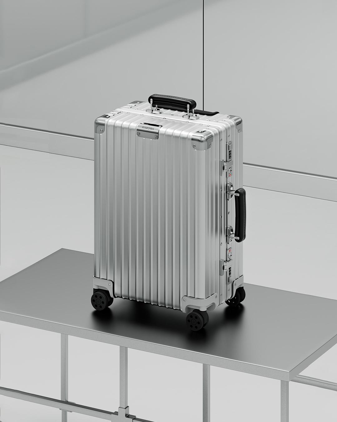 RIMOWA以「鋁合金」行李箱最為知名。