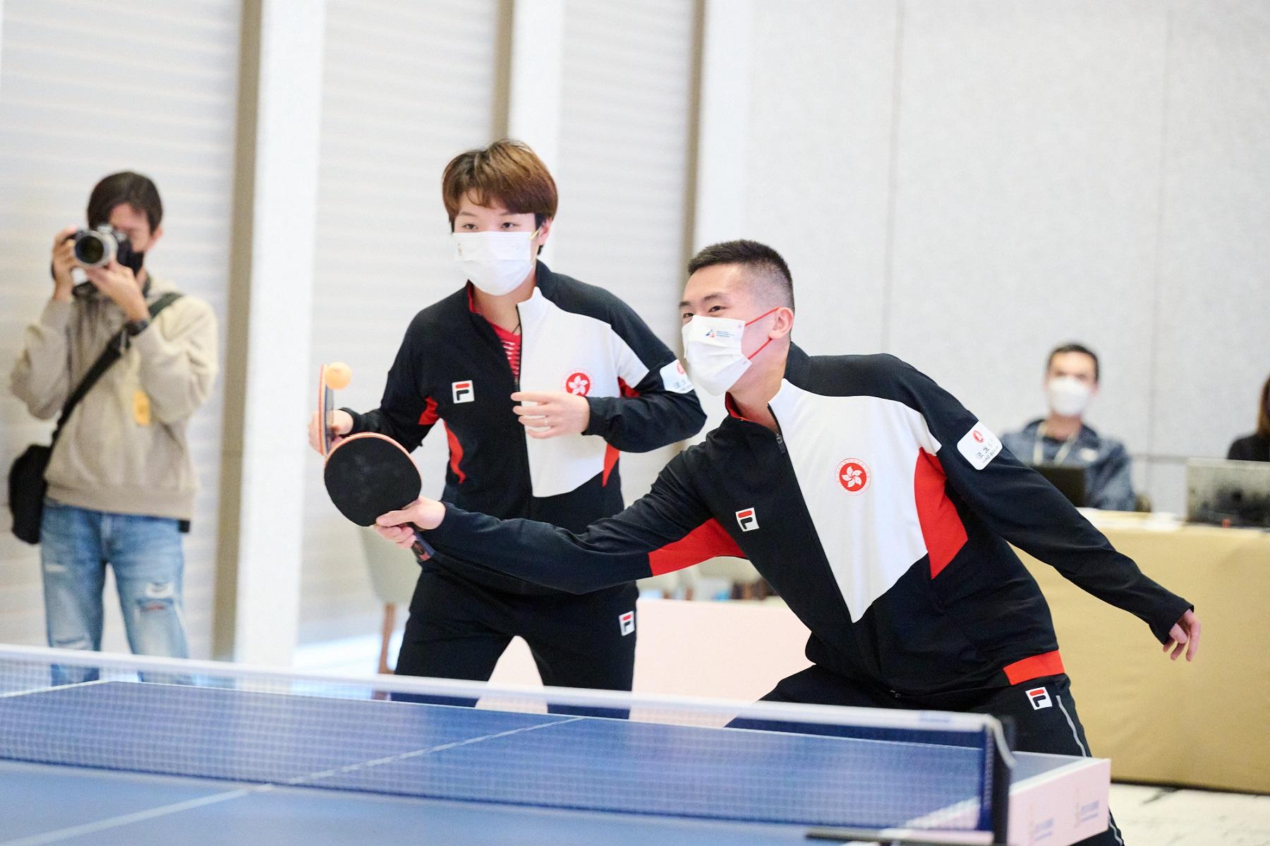 港隊世乒賽取佳績 恒生向代表團隊頒發35萬元特別獎金