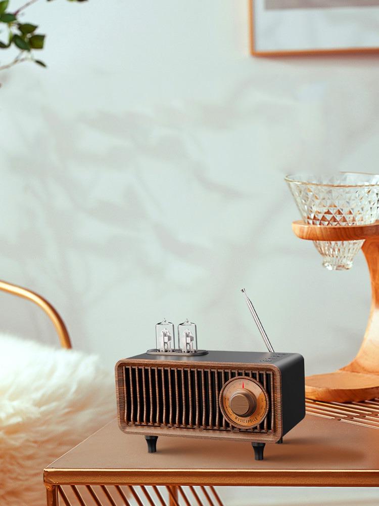 聖誕禮物2022|復古設計真空膽管便攜雙喇叭氛圍燈|MusicApollo|$298.4 (88 折,原價$339)