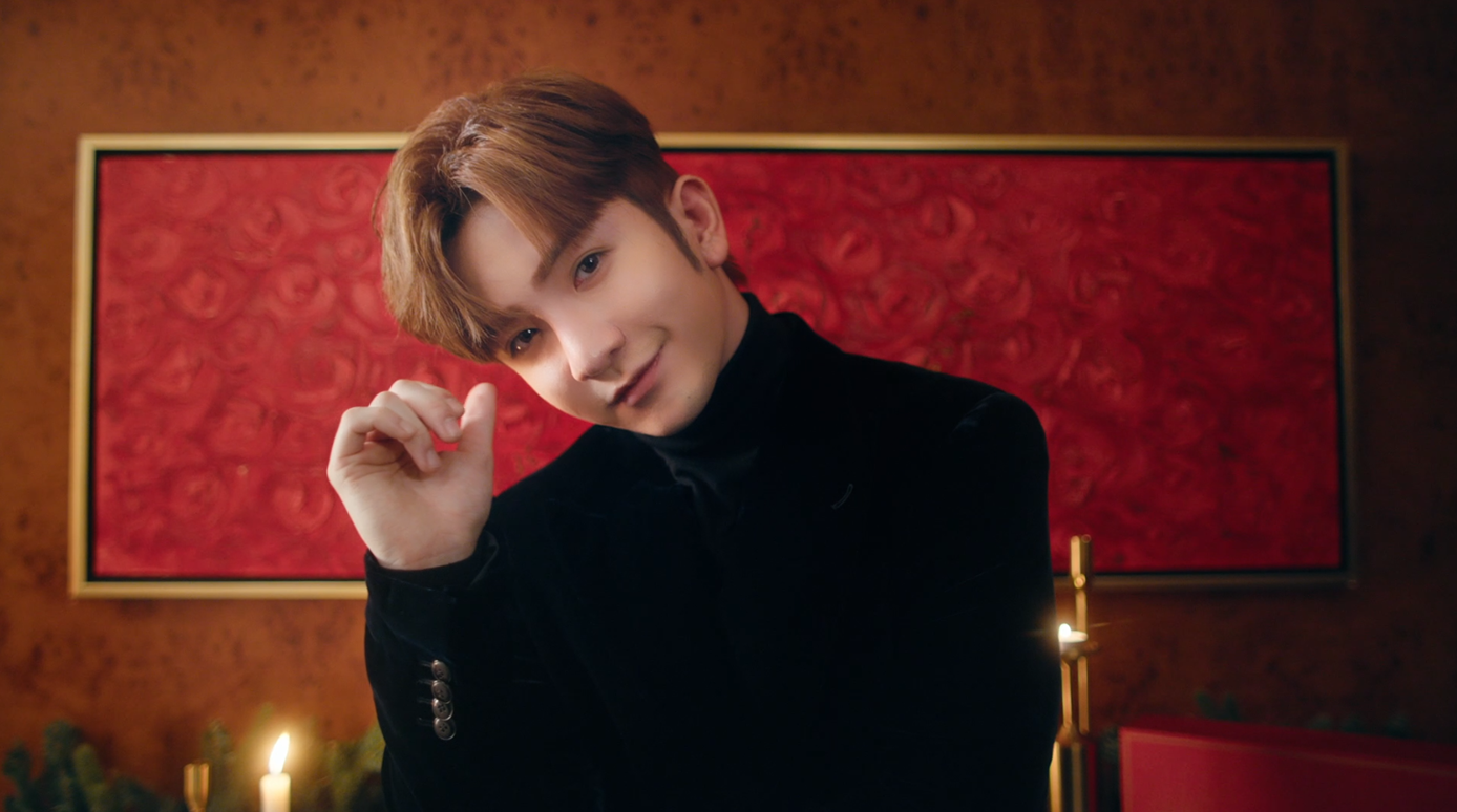 Anson Lo在ghd新年宣傳片中換上有別傳統的新年造型。