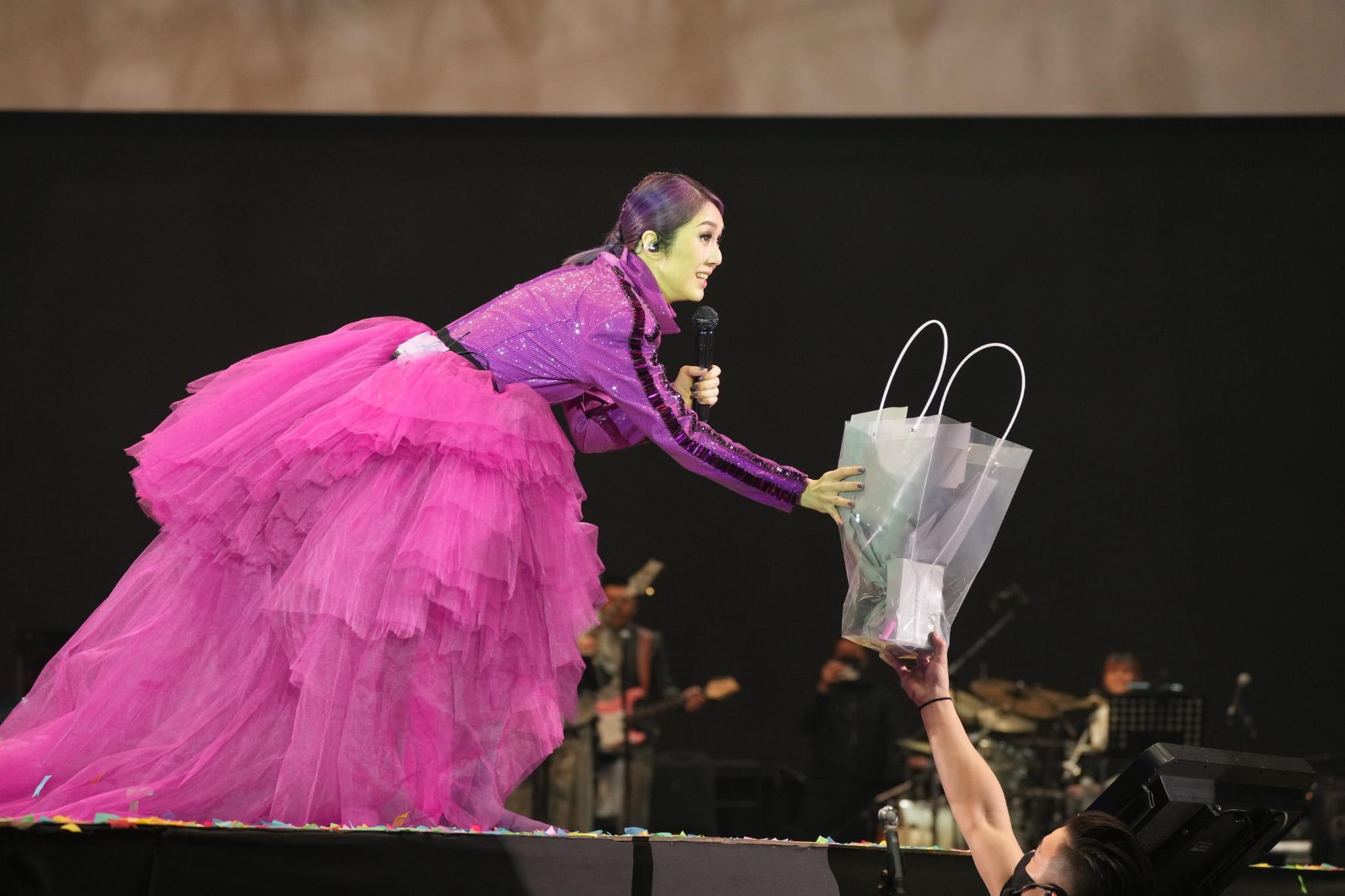 楊千嬅《MIRIAM YEUNG B minor MUSIC LIVE 2022》尾場演唱會。(陳奕釗攝)