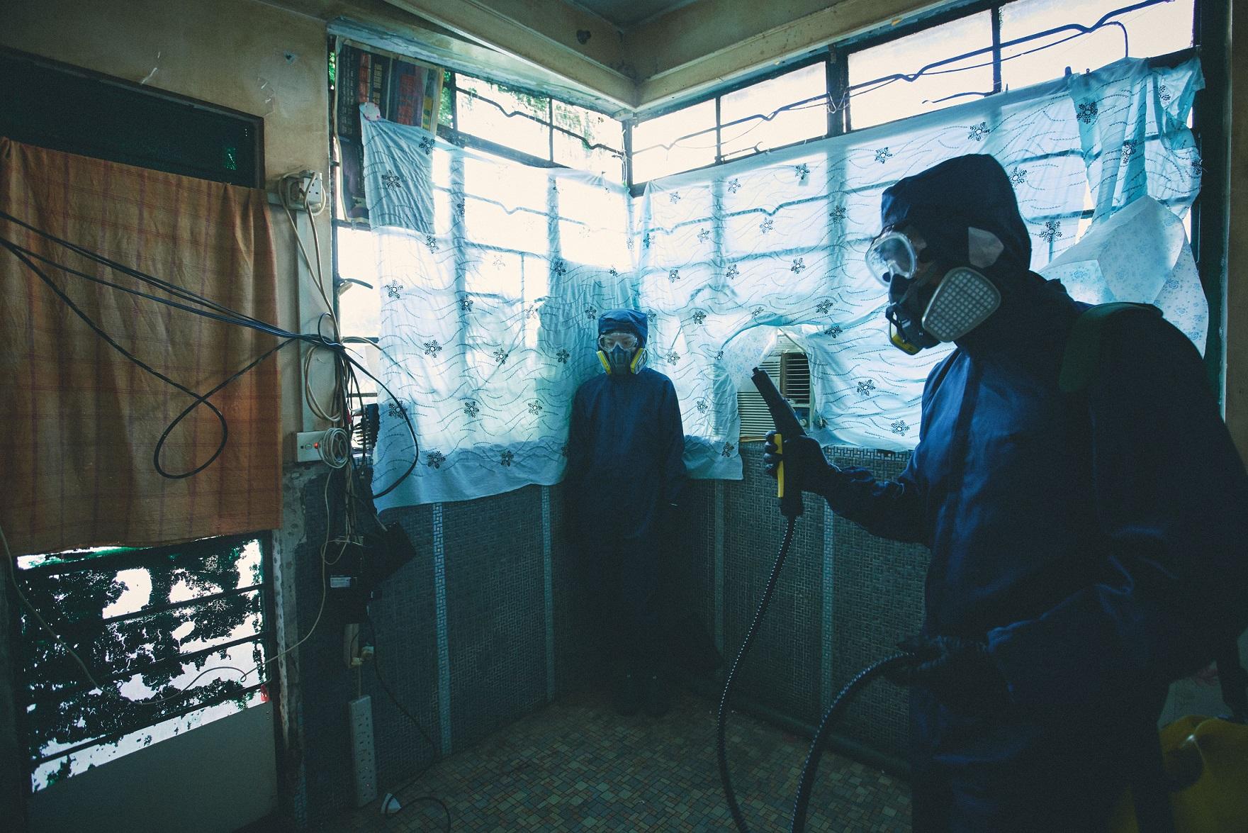 《窄路微塵》劇照。