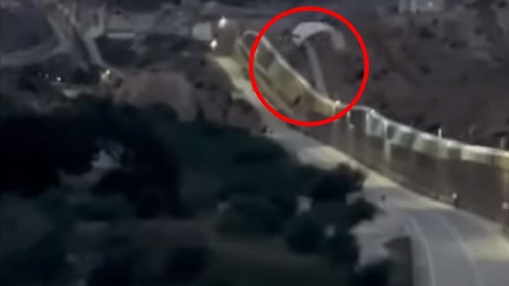 偷渡奇招,由摩洛哥以滑翔傘進入西班牙北非飛地。(YouTube)