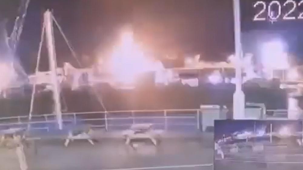 英倫海峽澤西島3層高樓宇爆炸倒塌,至少5死4失蹤料無生還者。(Twitter)