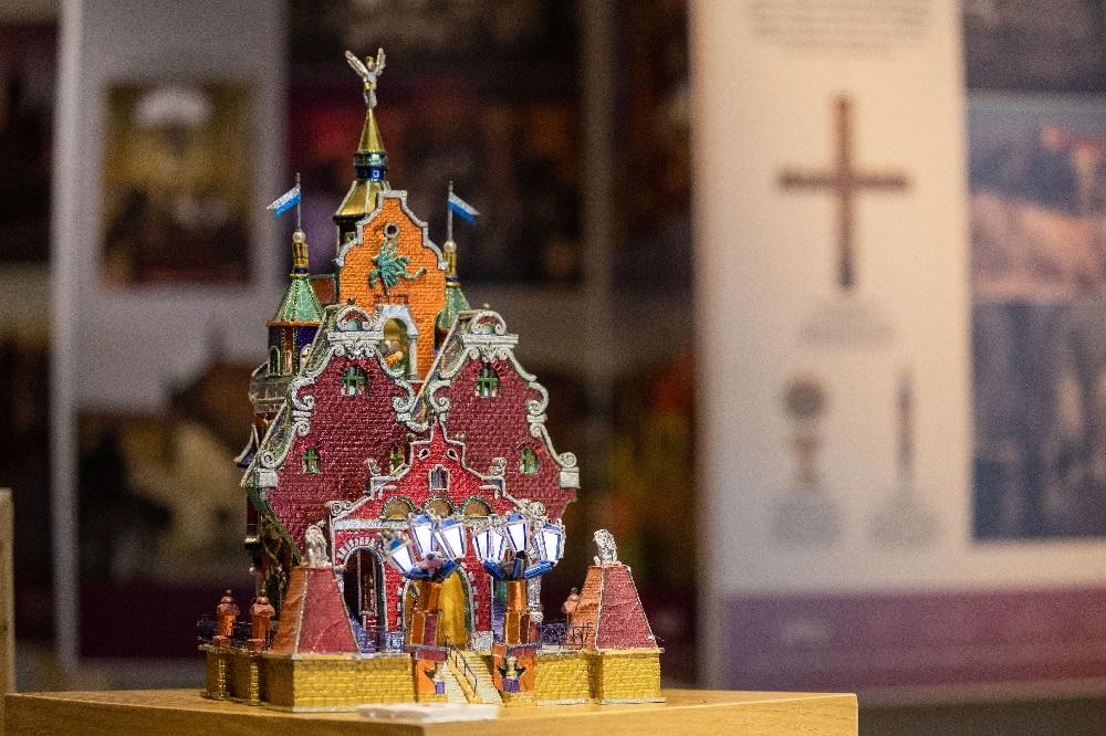 當代耶穌誕生日場景得獎佳作展覽。