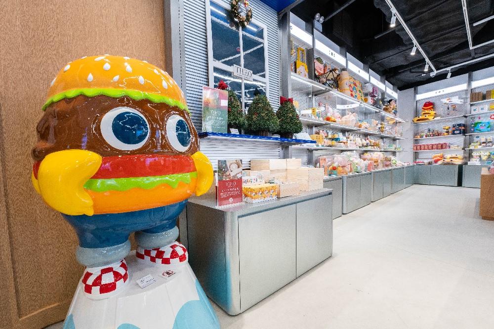 本地設計品牌「堡連燈」。