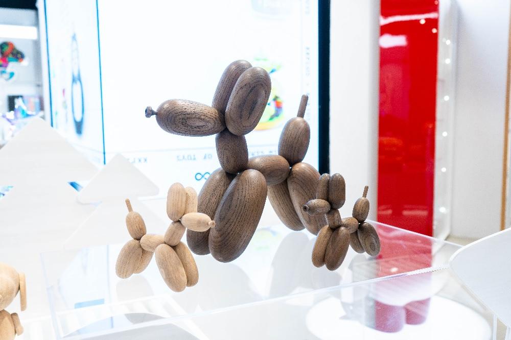 Boyhood糅合了納維亞工藝傳統,並採用優質天然材料。