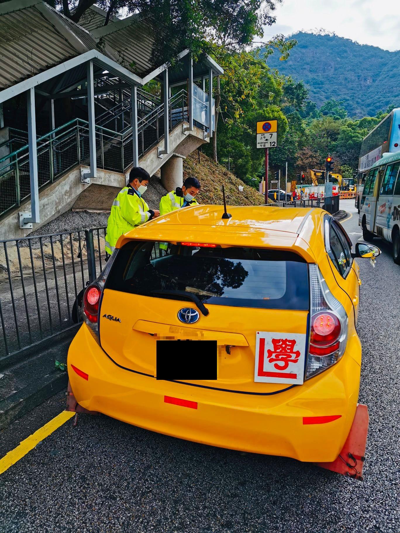 新界南總區打擊違例學車 16名教車師傅及學神收傳票