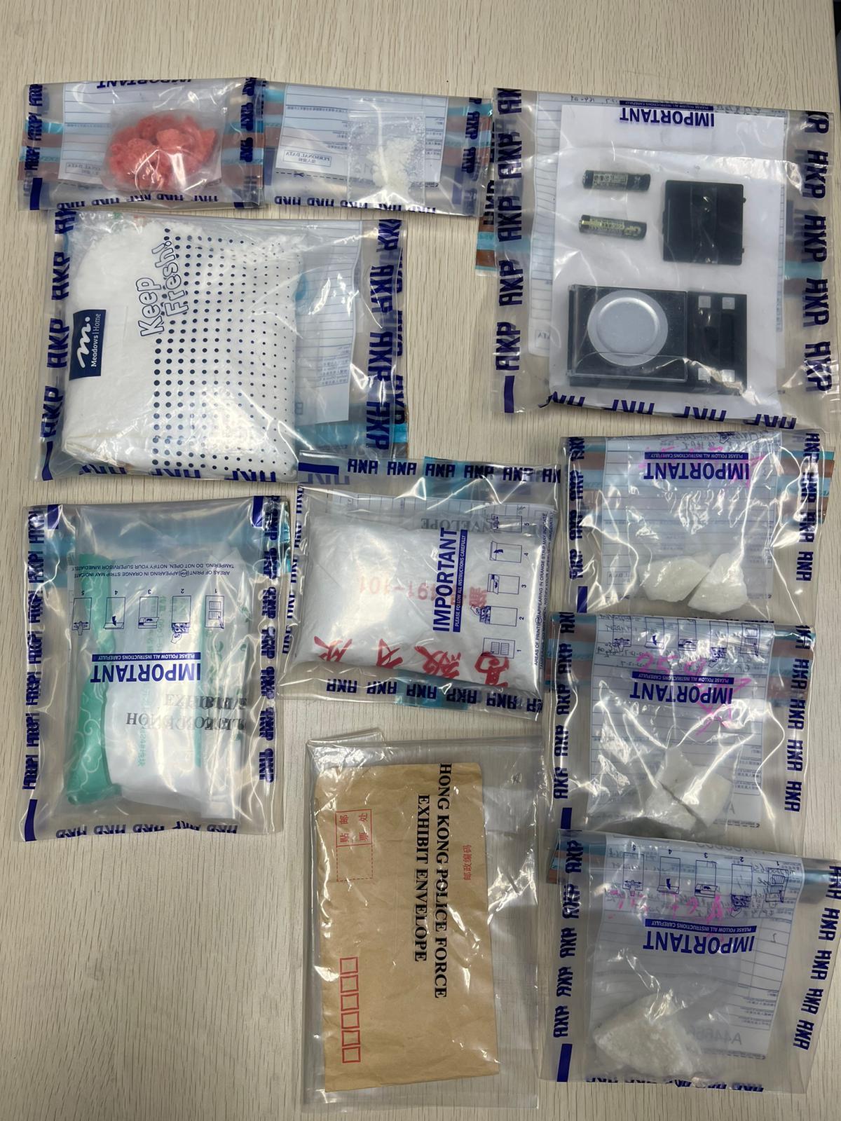 警屯門搗毒品及武器倉庫 檢可卡因武士刀拘兩男