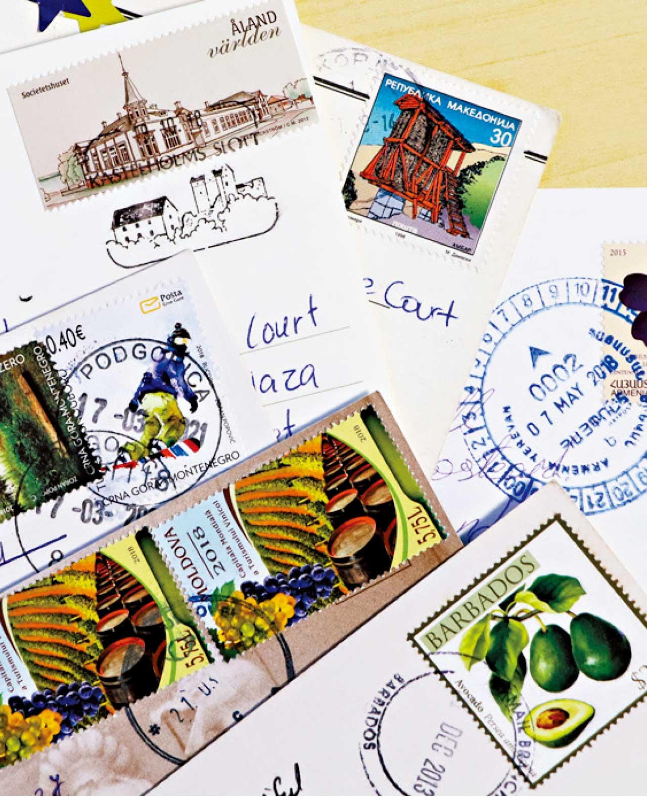 與海外陌生人互寄明信片 觸得到的文字 另類旅行有溫度