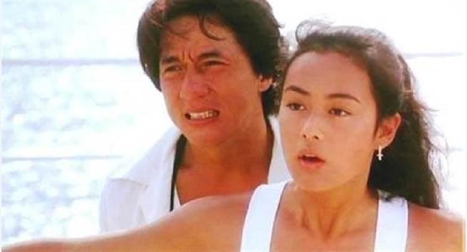 成龍版本的《城巿獵人》,當年請來紅極一時的後藤久美子參演。