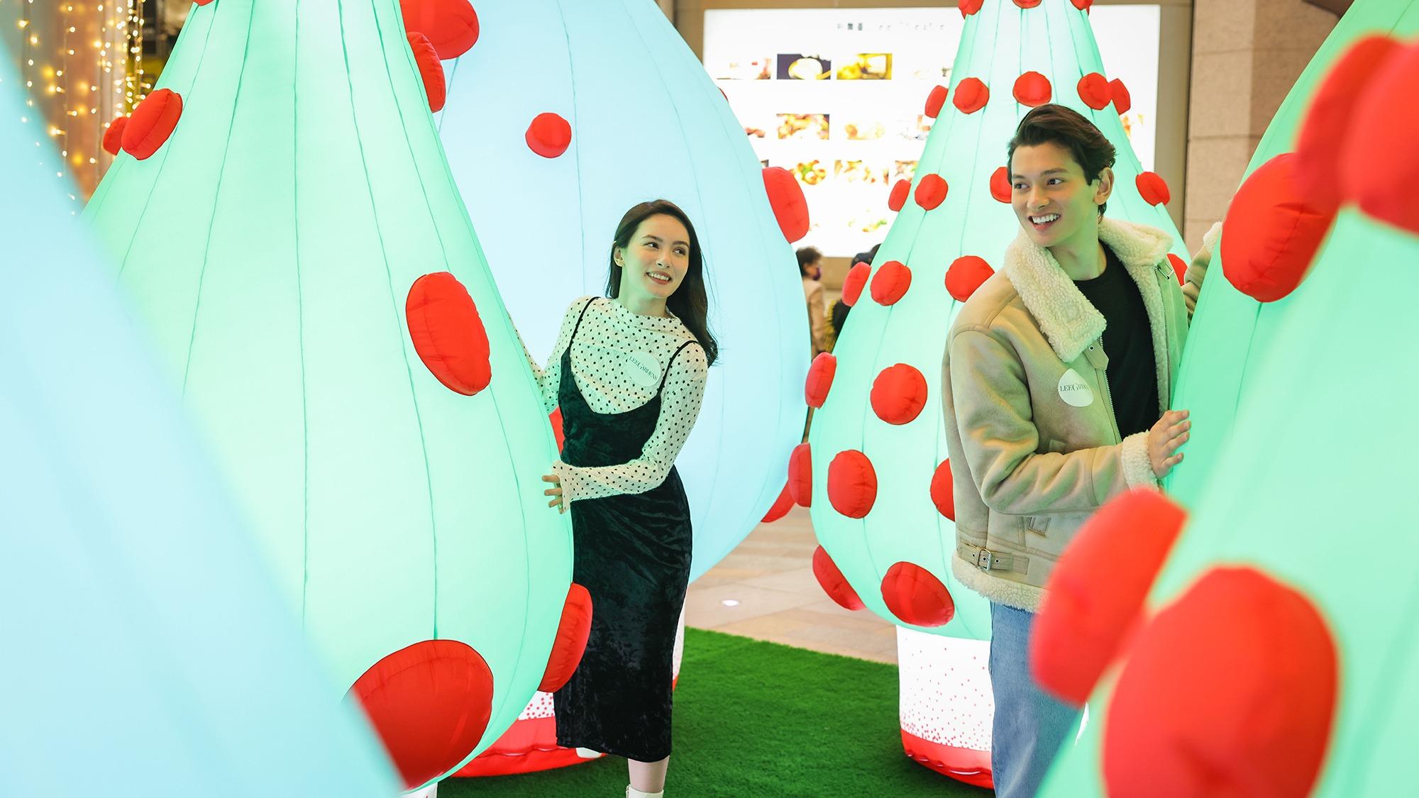 利舞臺廣場(地面廣場):「奇幻聖誕樹花園」