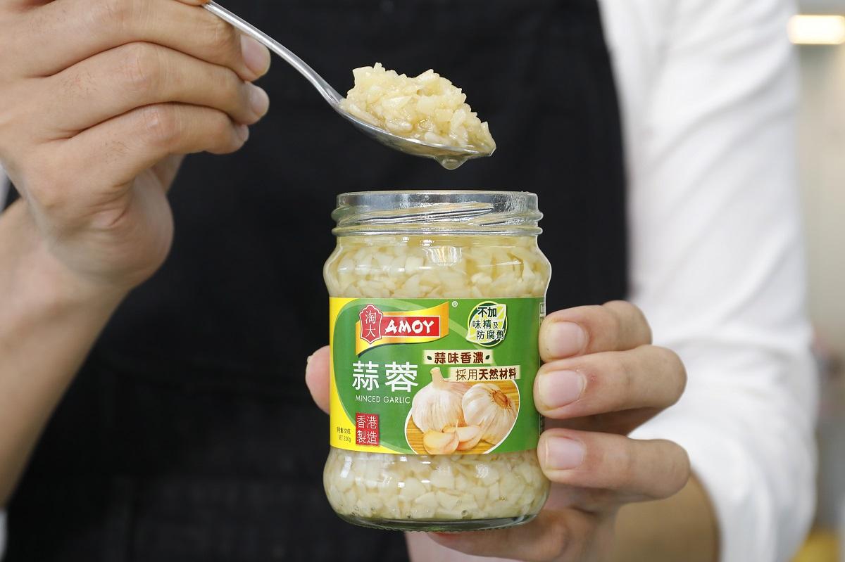 金銀蒜炒羊肚菌龍蝦球做法