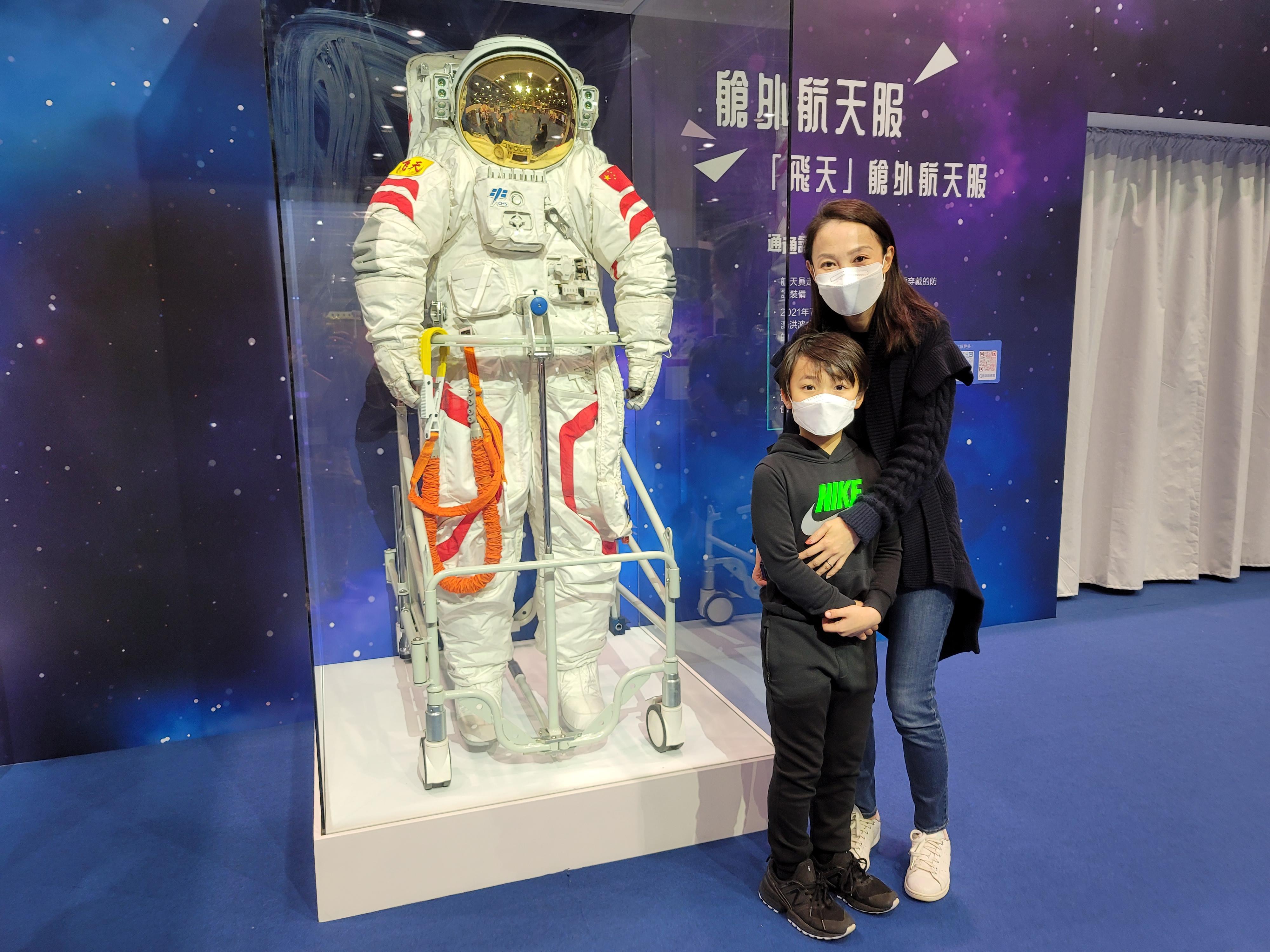 創科博覽2022|國家級展品登場 坐入車廂感受時速600公里磁浮車速度