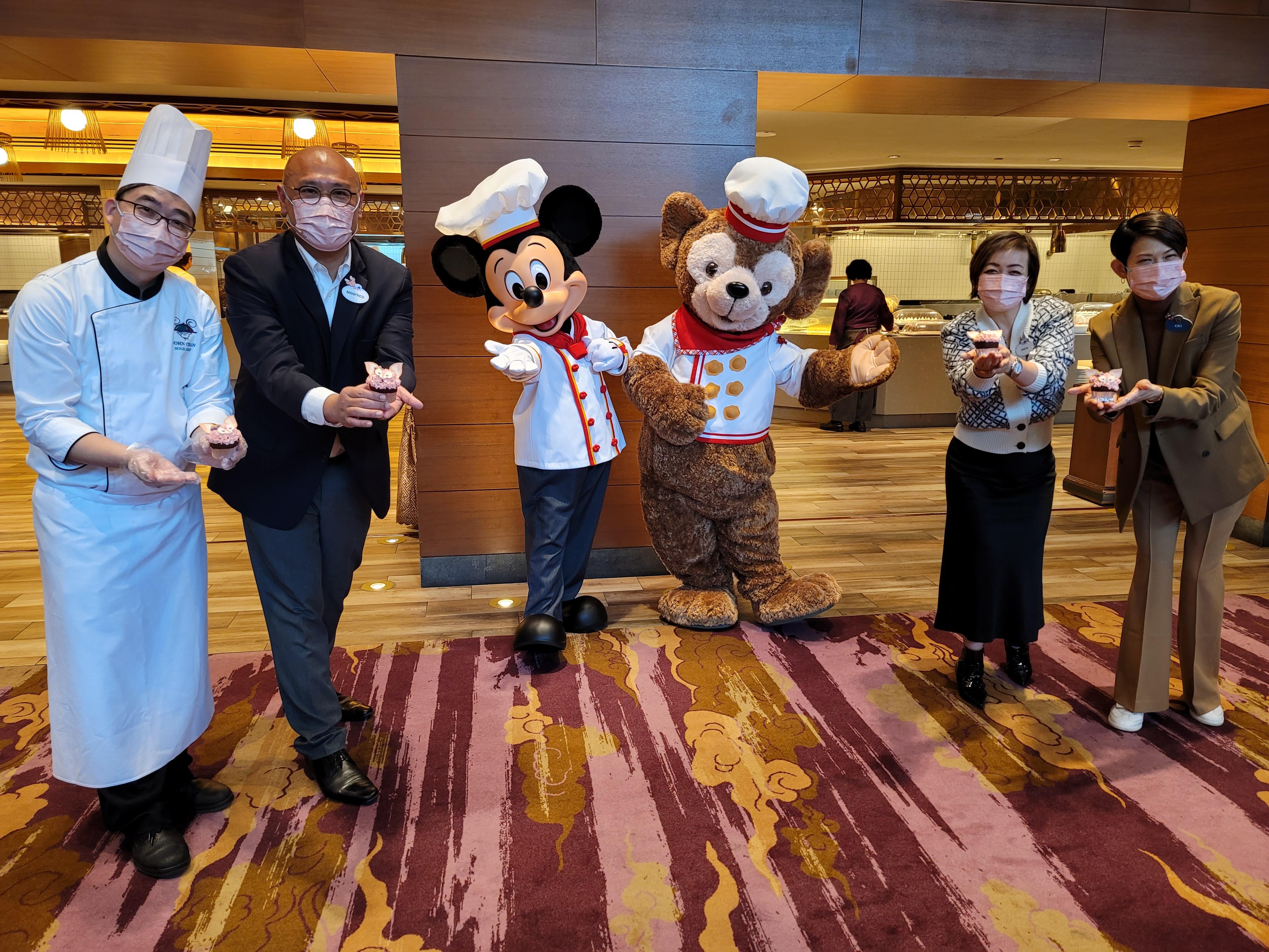 疫情|香港迪士尼:為迎旅客磨拳擦掌 黑魔后雪糕高峰日賣1600支