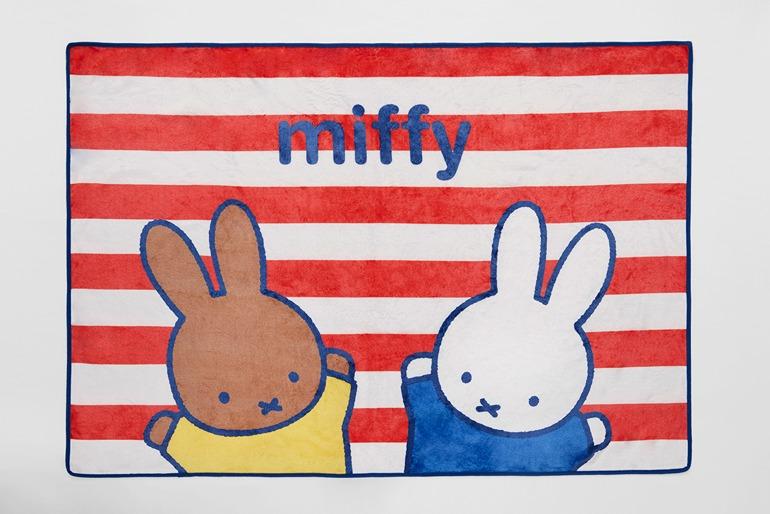 miffy二合一抱枕毛毯