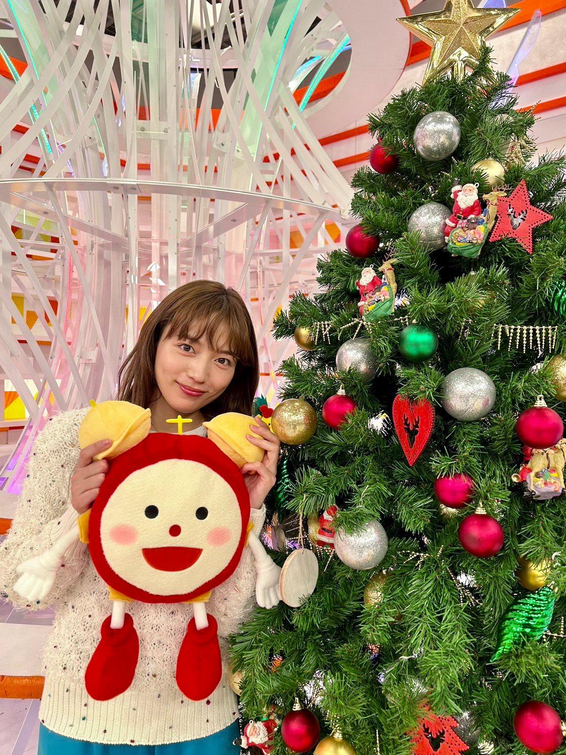 川口春奈今早連續亮相早上節目