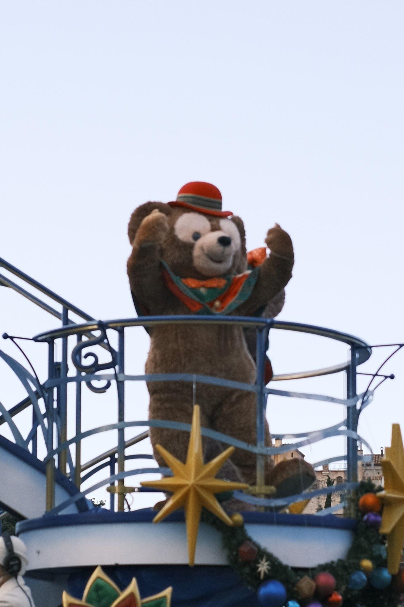 Duffy穿上聖誕裝束,造型可愛!