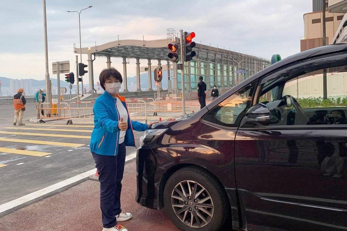 方國珊成為首批試用新路的駕駛者,事後指出多項需改善問題。(方國珊FB)