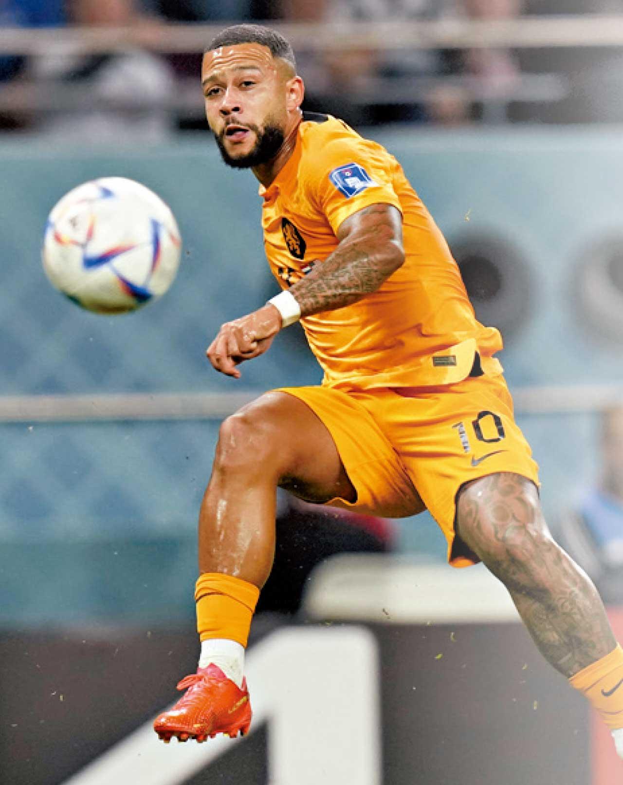 世界盃8強大戰 | 荷蘭硬撼阿根廷 新星加普挑美斯