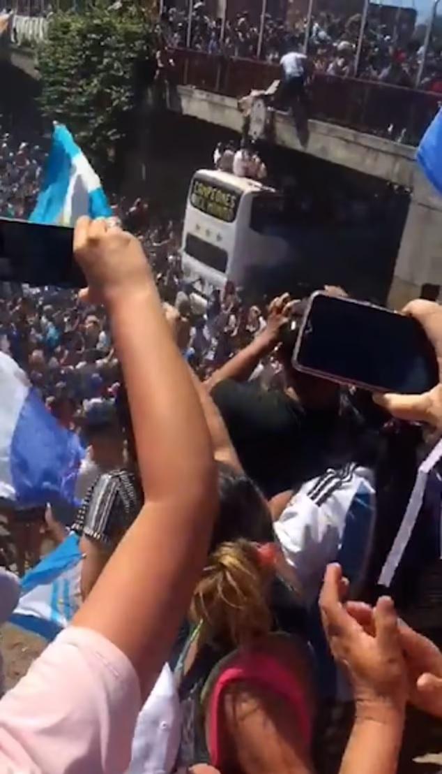 阿根廷勝利巡遊