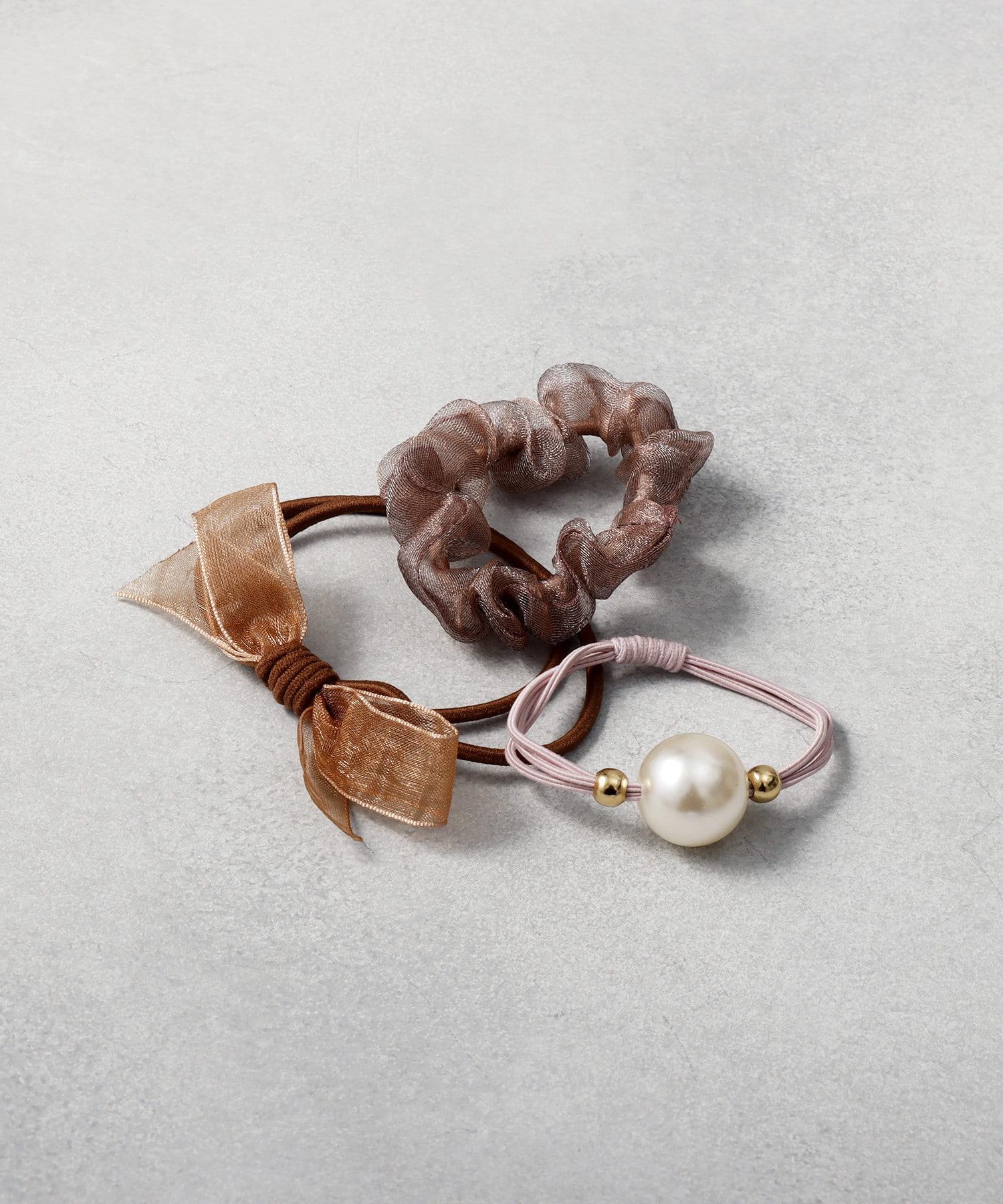 髮飾系列方面,則行日系精緻路線,全部一口價300円!