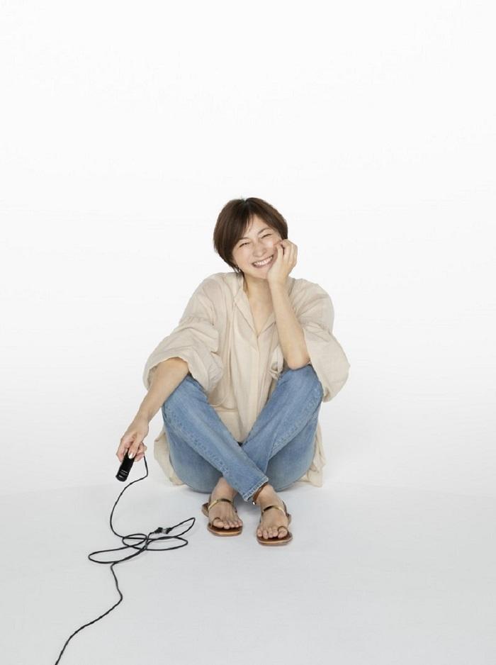 相隔22年再出寫真集 42歲廣末涼子呈現少女美