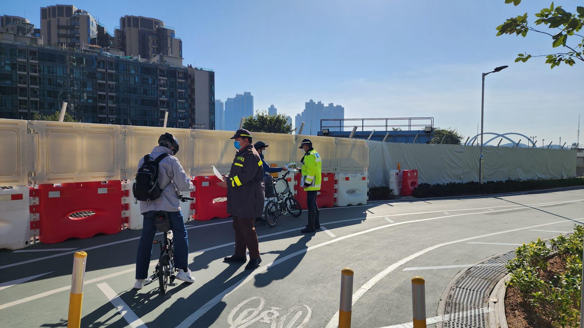 將軍澳一連兩日打擊單車違例發36張傳票