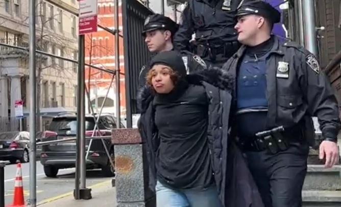 羅拔迪尼路寓所遭竊