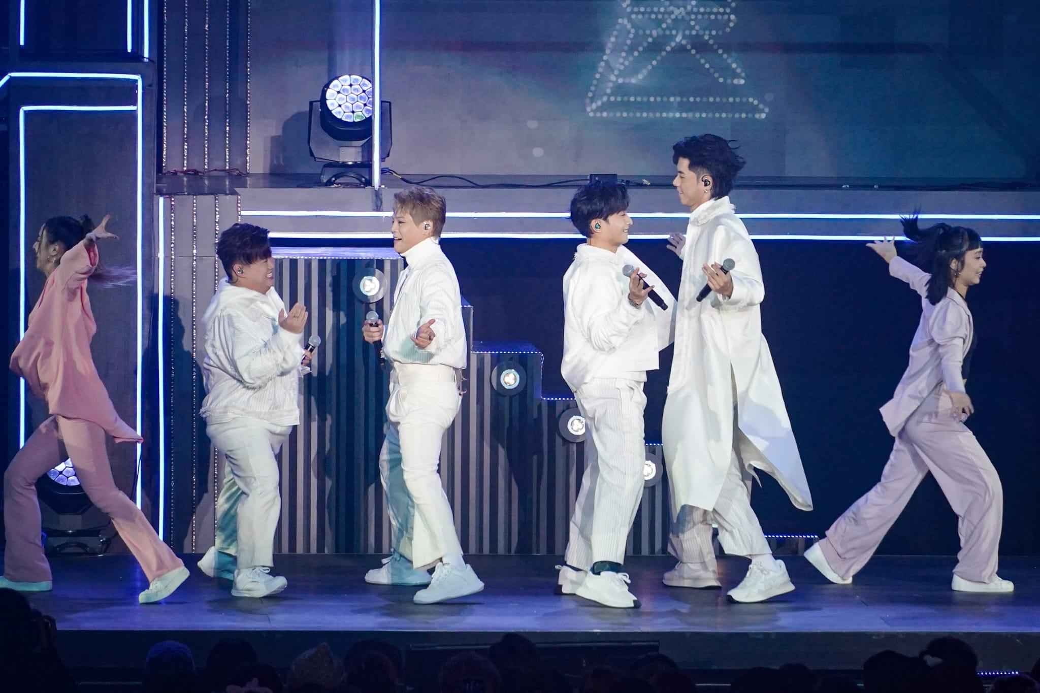 ERROR《明星生活 ERROR LIVE SHOW 2022》開鑼 (李睿哲攝)