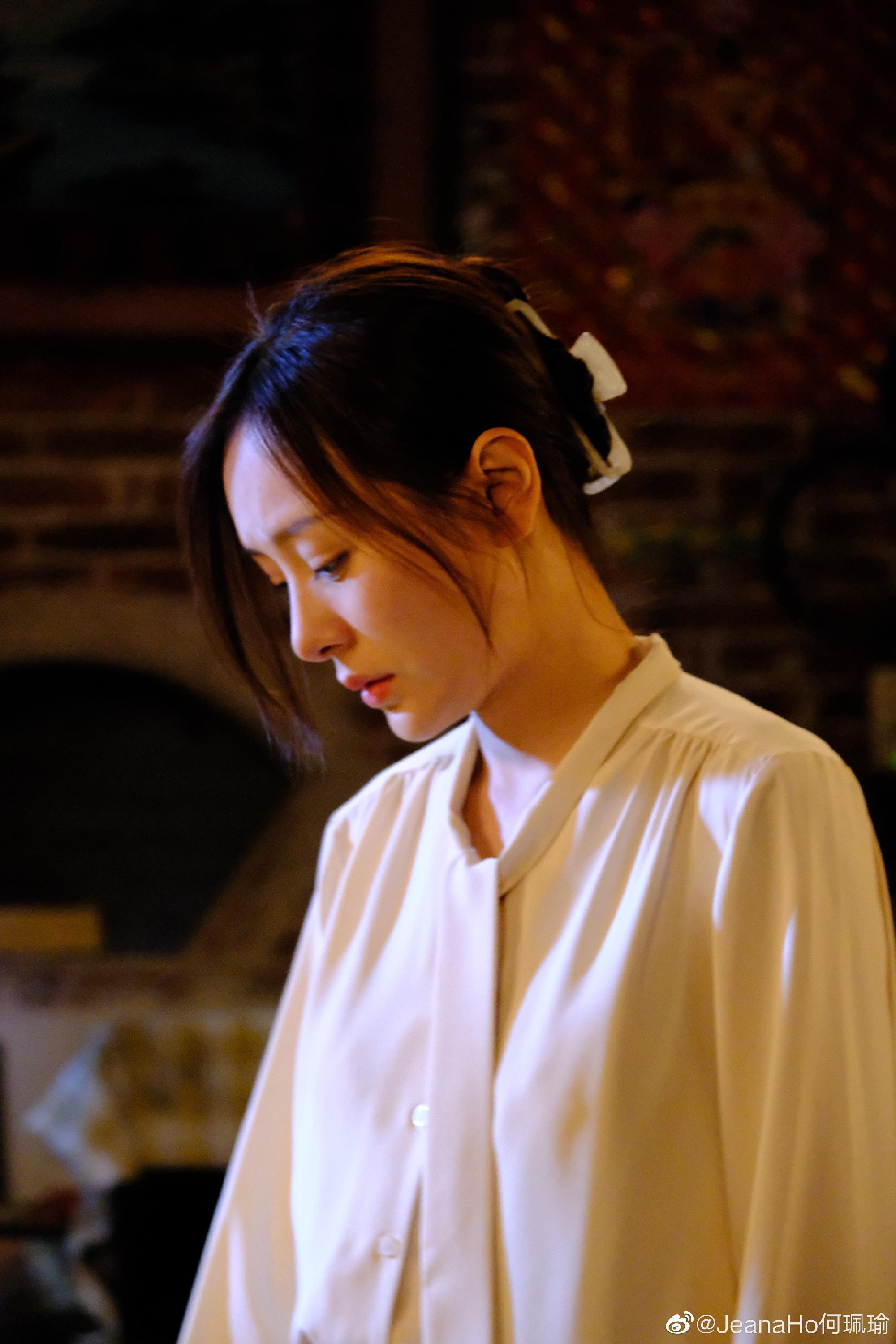 何珮瑜首次擔任女主角。