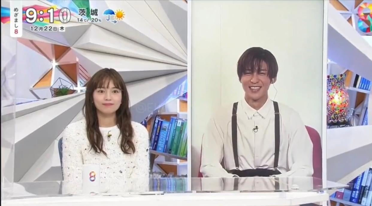 目黑蓮與川口春奈隔空合體做直播