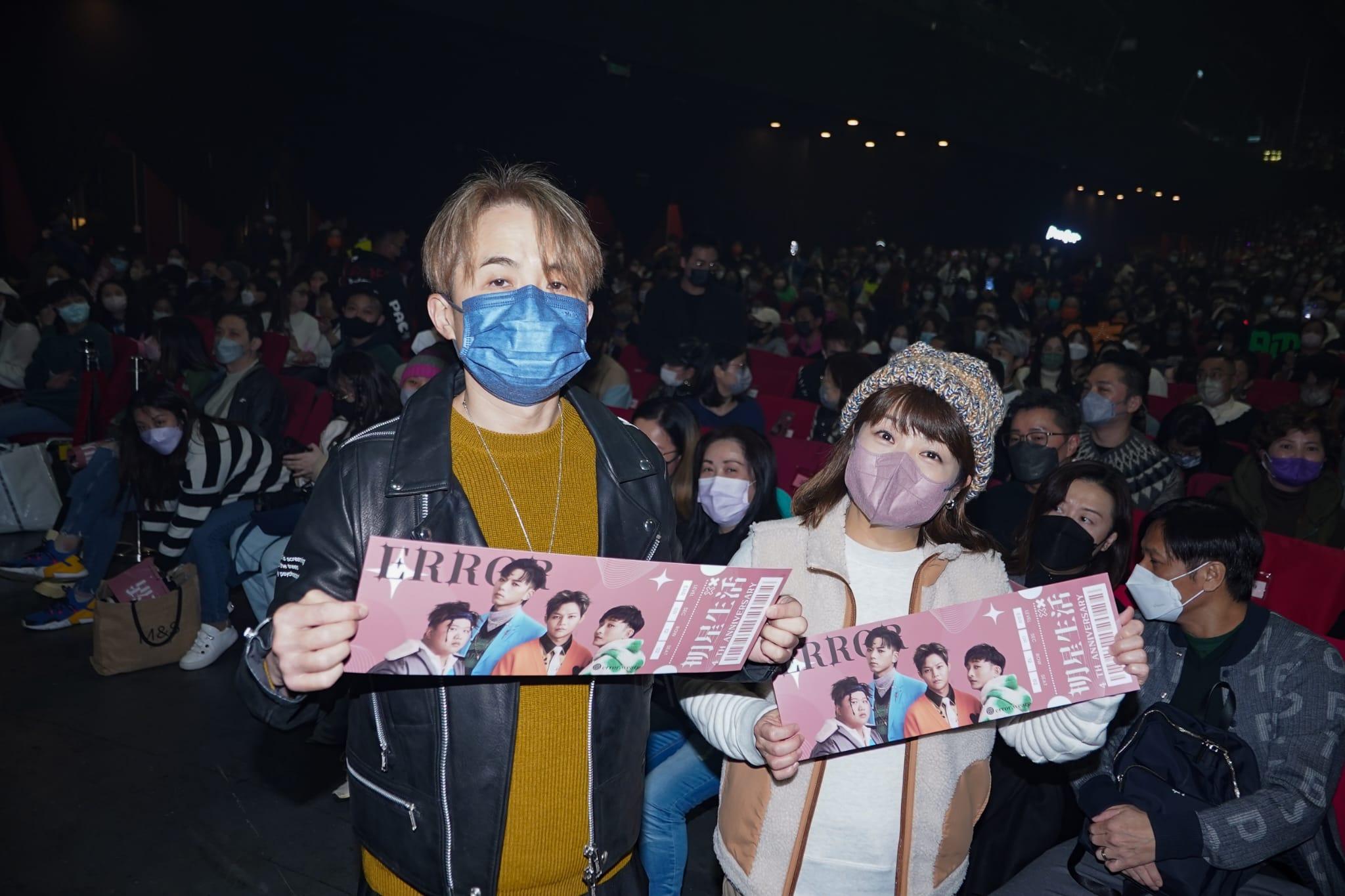 小儀和當奴亦有捧場。(李睿哲攝)