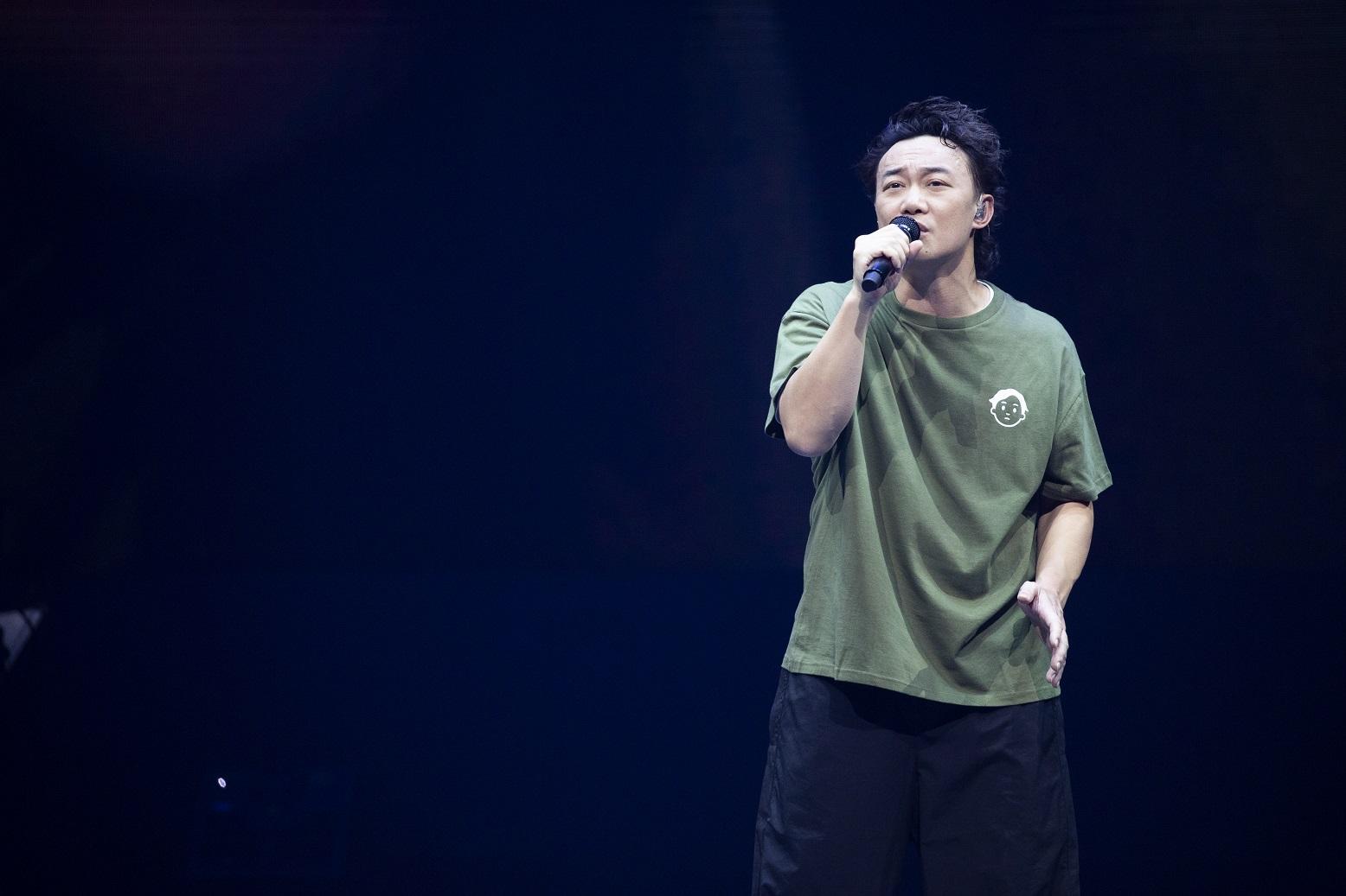 Eason在第9場唱《一切還好》作encore歌。