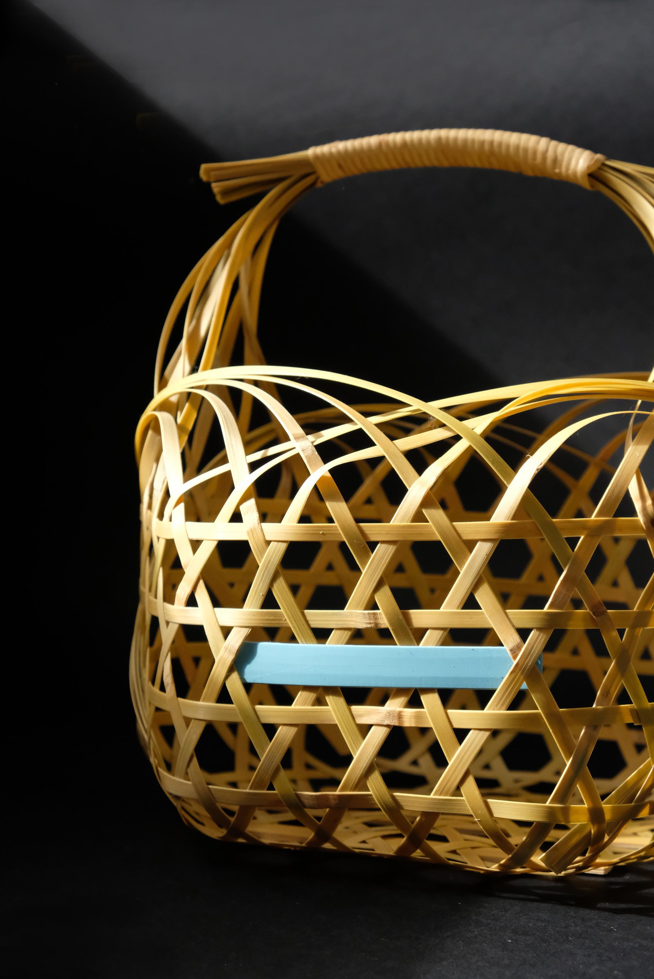 六角編咖啡手提籃 $1,550