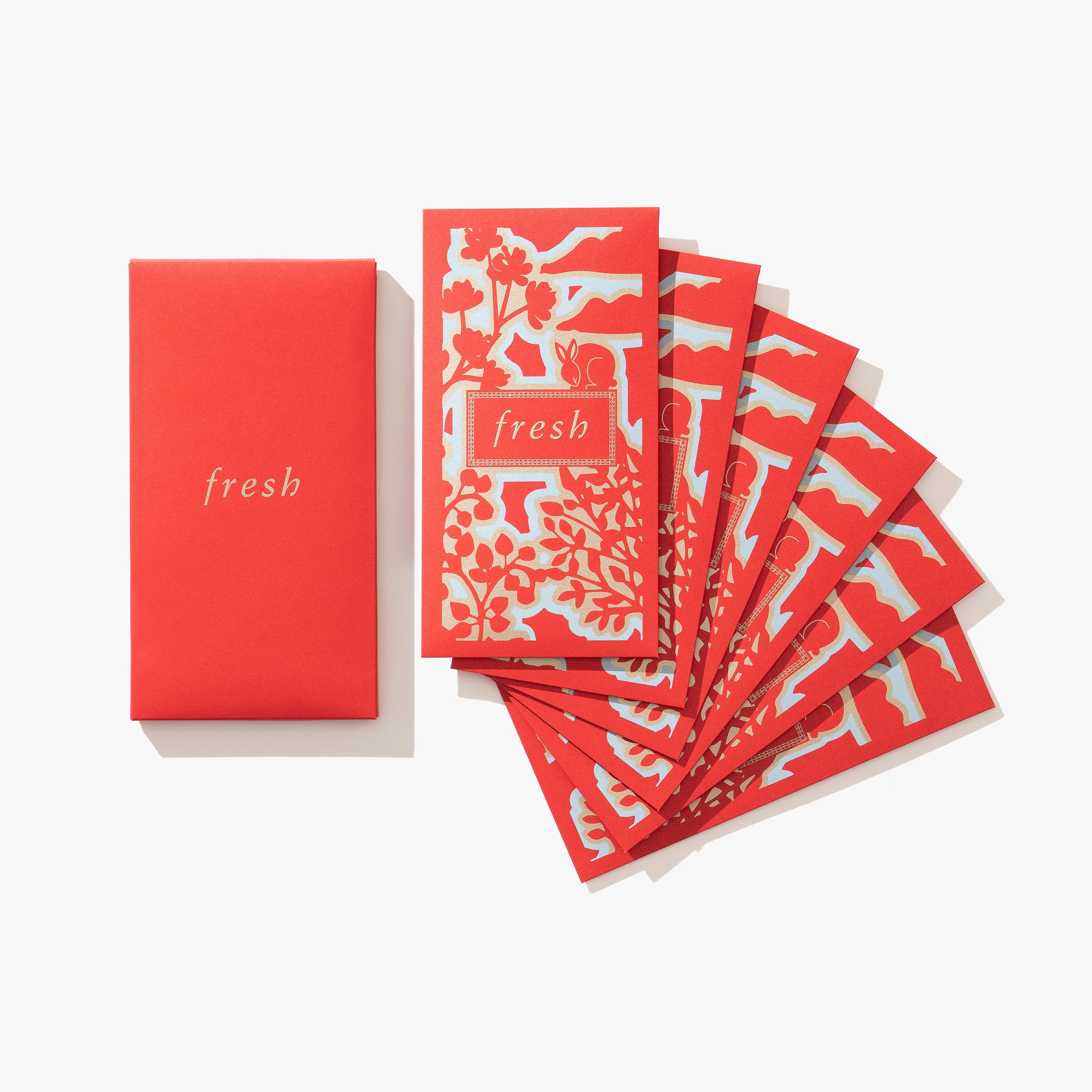 fresh設計兔年利是封,由2023年1月1日至1月31日,任何購物即可獲fresh兔年利是封一包,祝大家於新一年「兔」氣揚「美」。