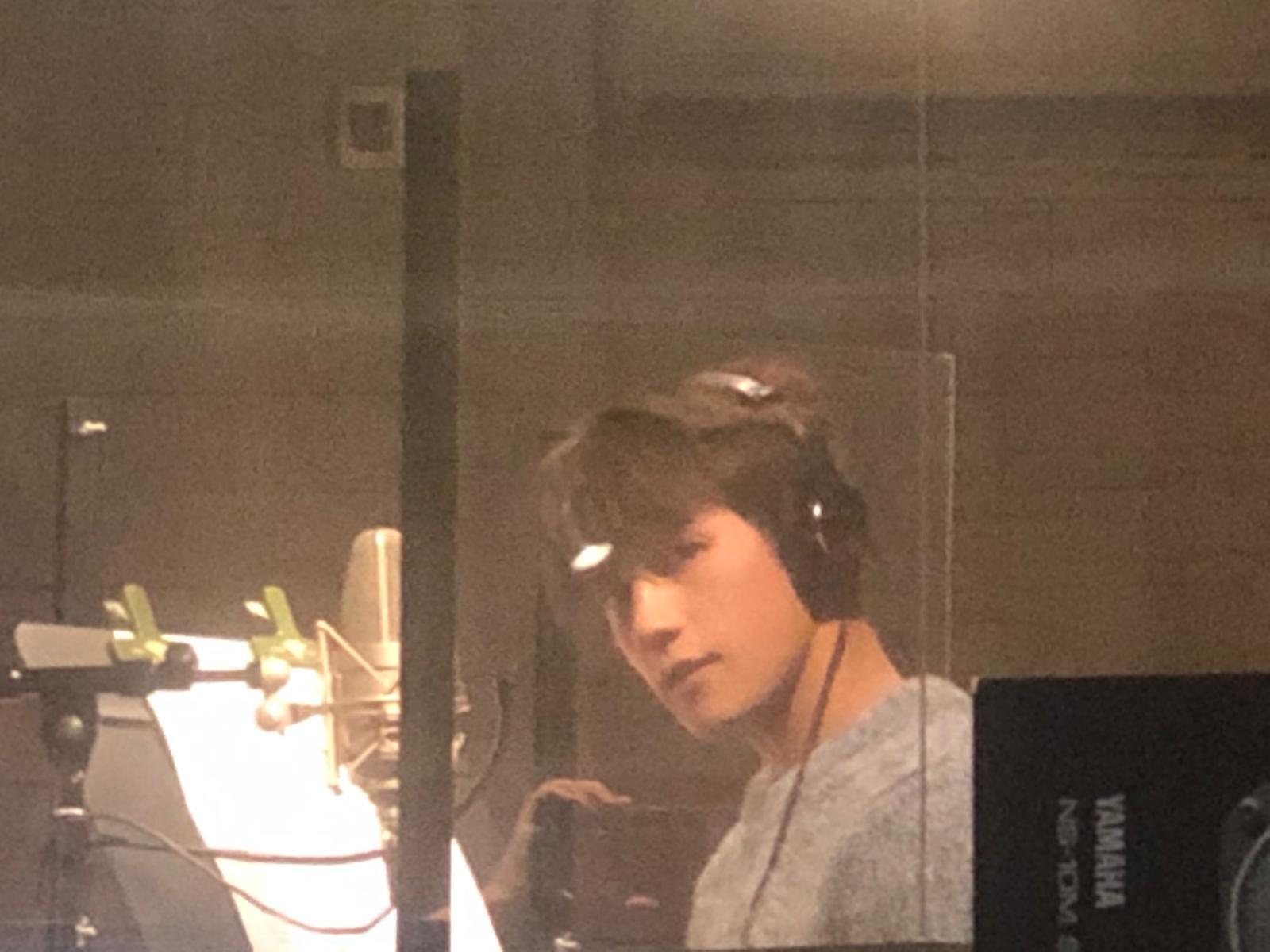 Jeffrey新歌由(Wyman、林奕匡以及Edward Chan聯手打造。