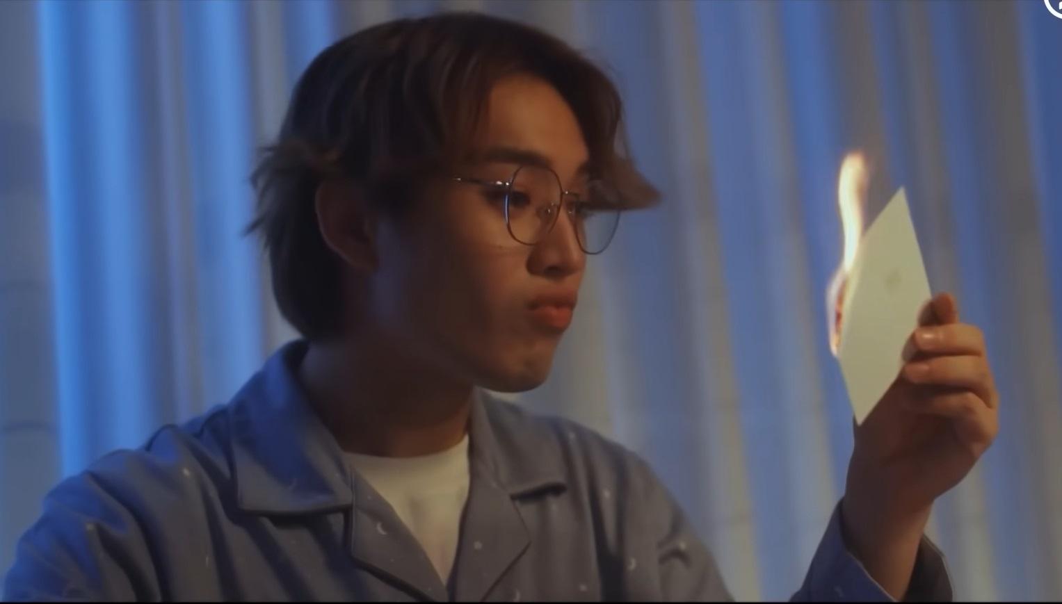 Jer演的蘇B,善良面孔下,原來另有陰謀。