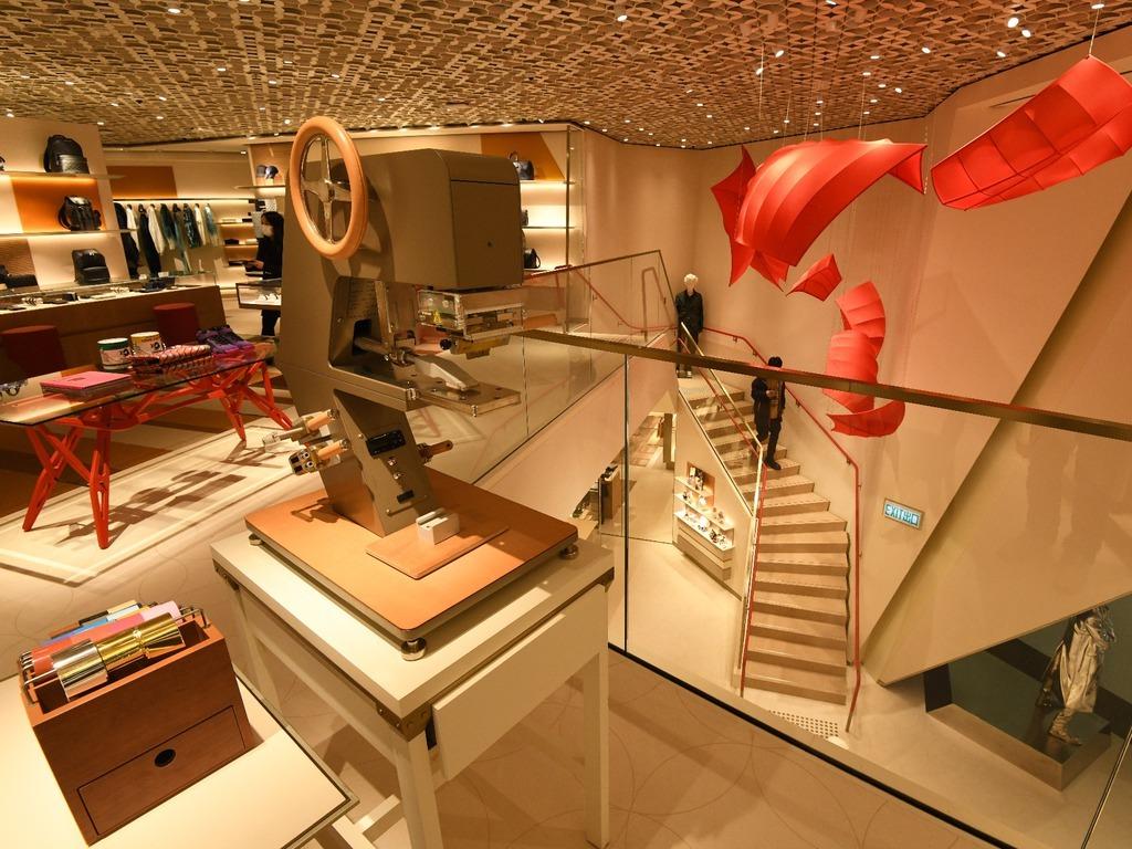 LV旗艦店進駐香港機場。