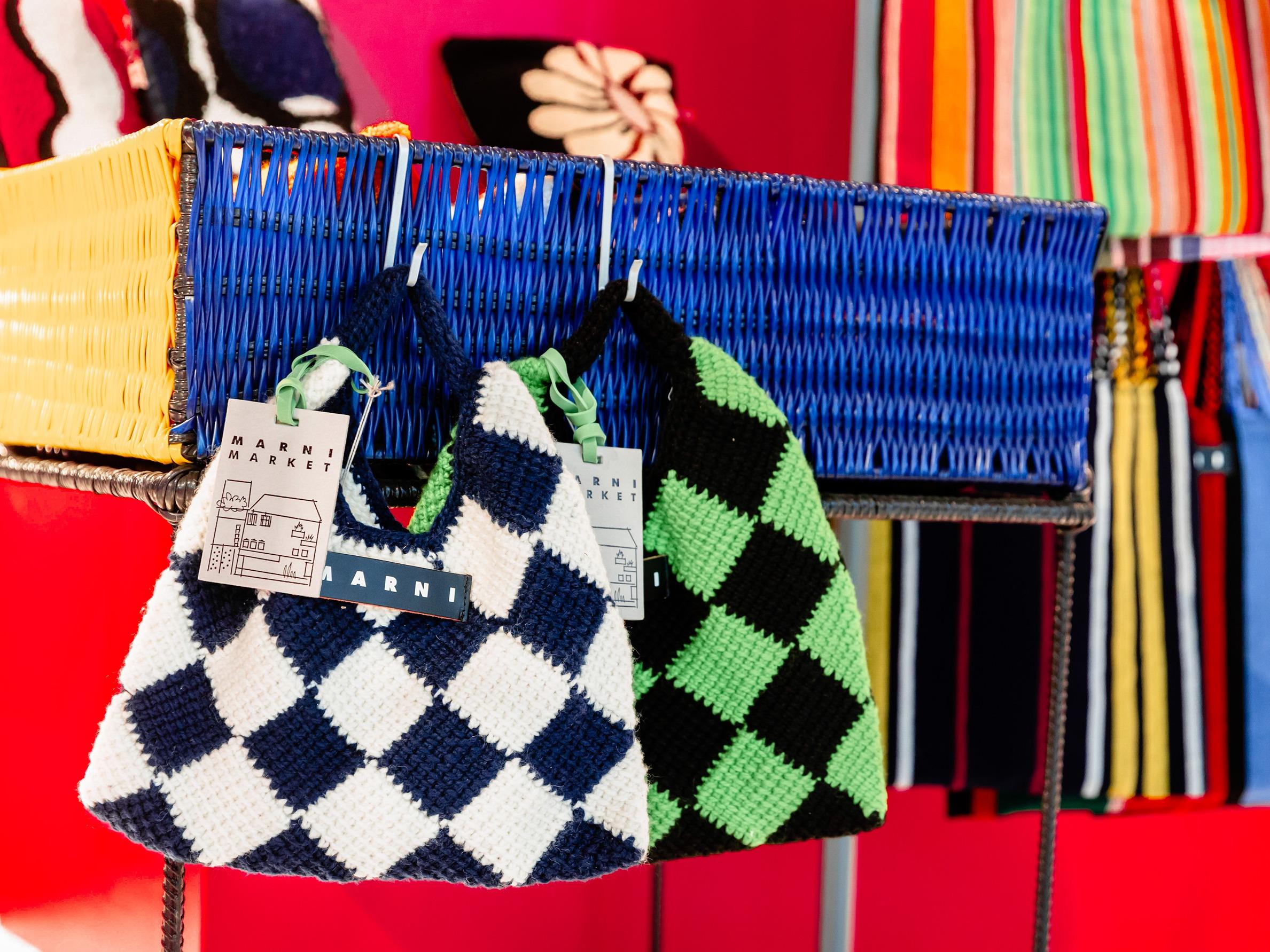 另一款標誌手袋Diamond。$2,530起