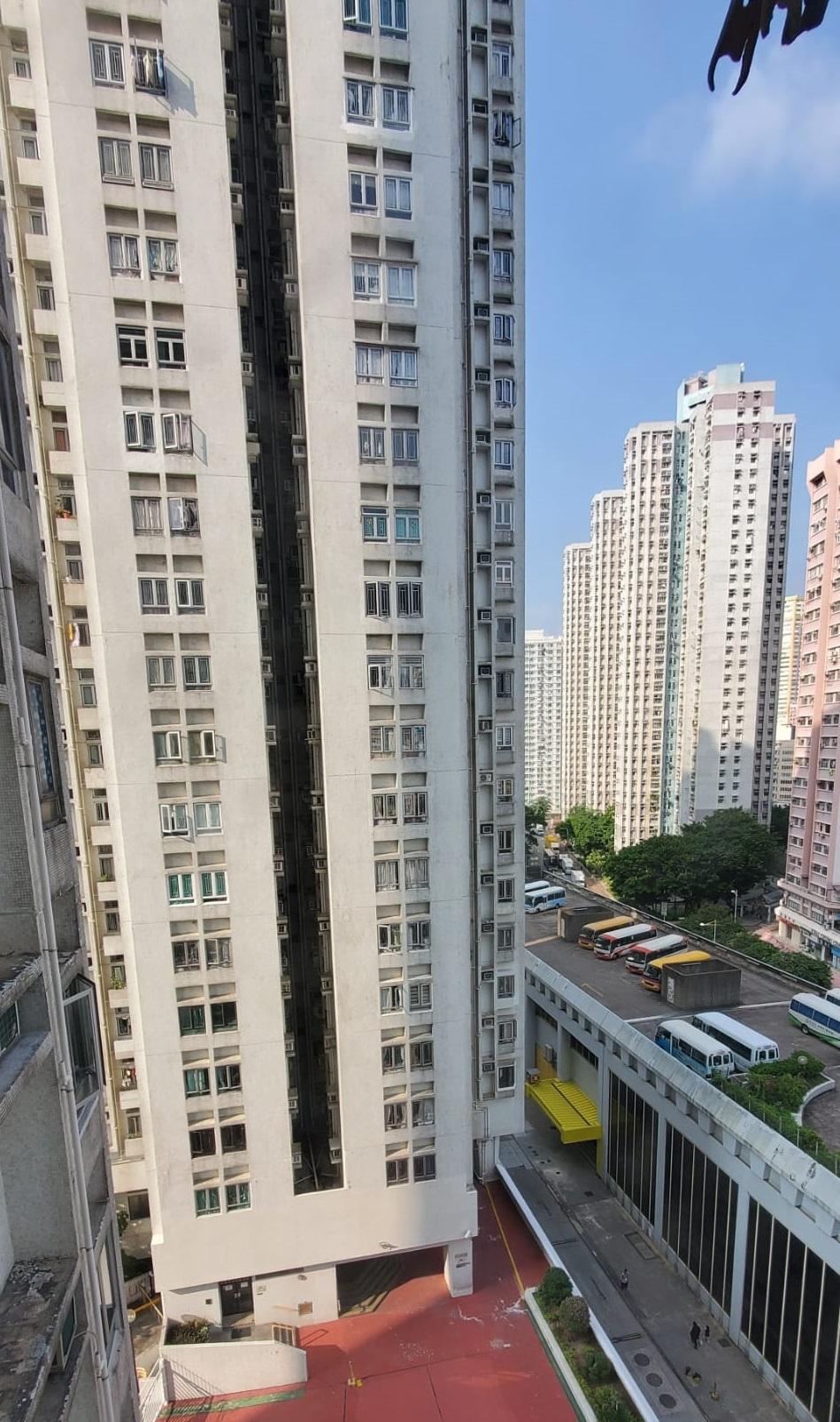 景觀以樓景為主,尚算開揚。(代理提供)