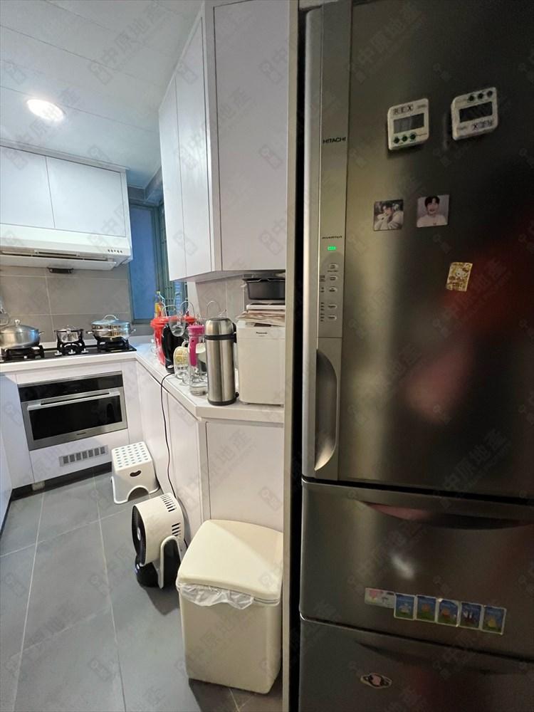 單位廚房裝修和配套簇新。(代理提供)
