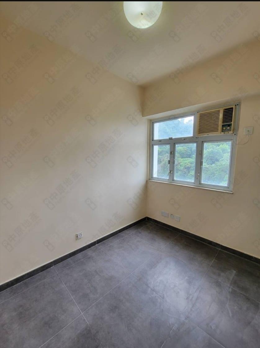 睡房間隔四正,相當見使。(代理提供)