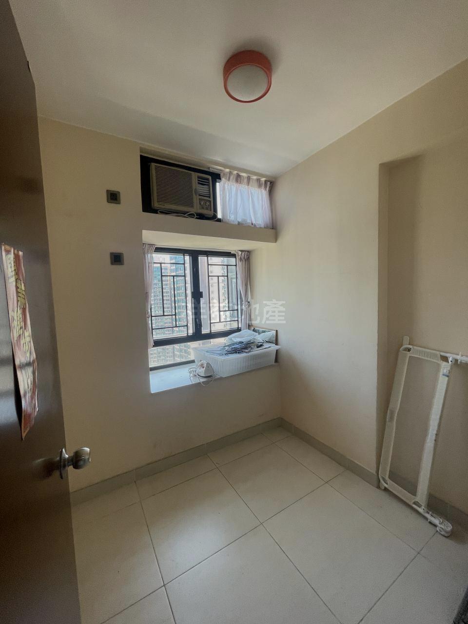 睡房間隔實用,光猛開揚。(代理提供)