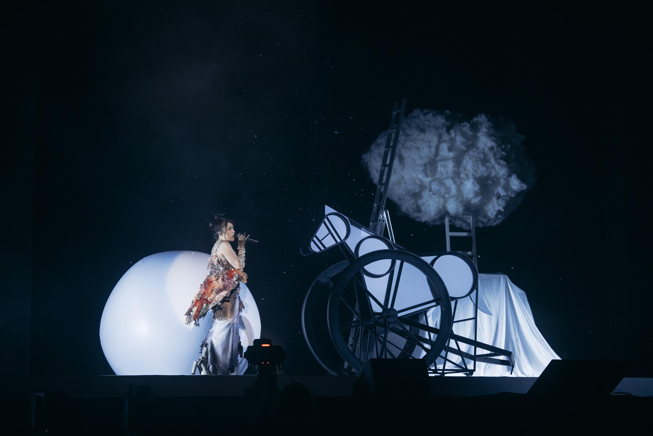 《Ivana x Serrini Fairy Nice To Meet You Live 2022》被形容為本年度佳作之一。