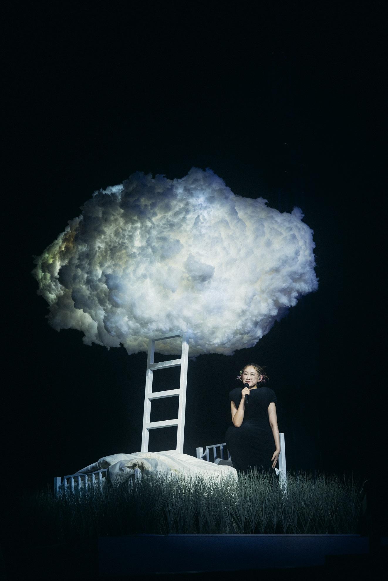 《Ivana x Serrini Fairy Nice To Meet You Live 2022》被形容為本年度佳作之一。