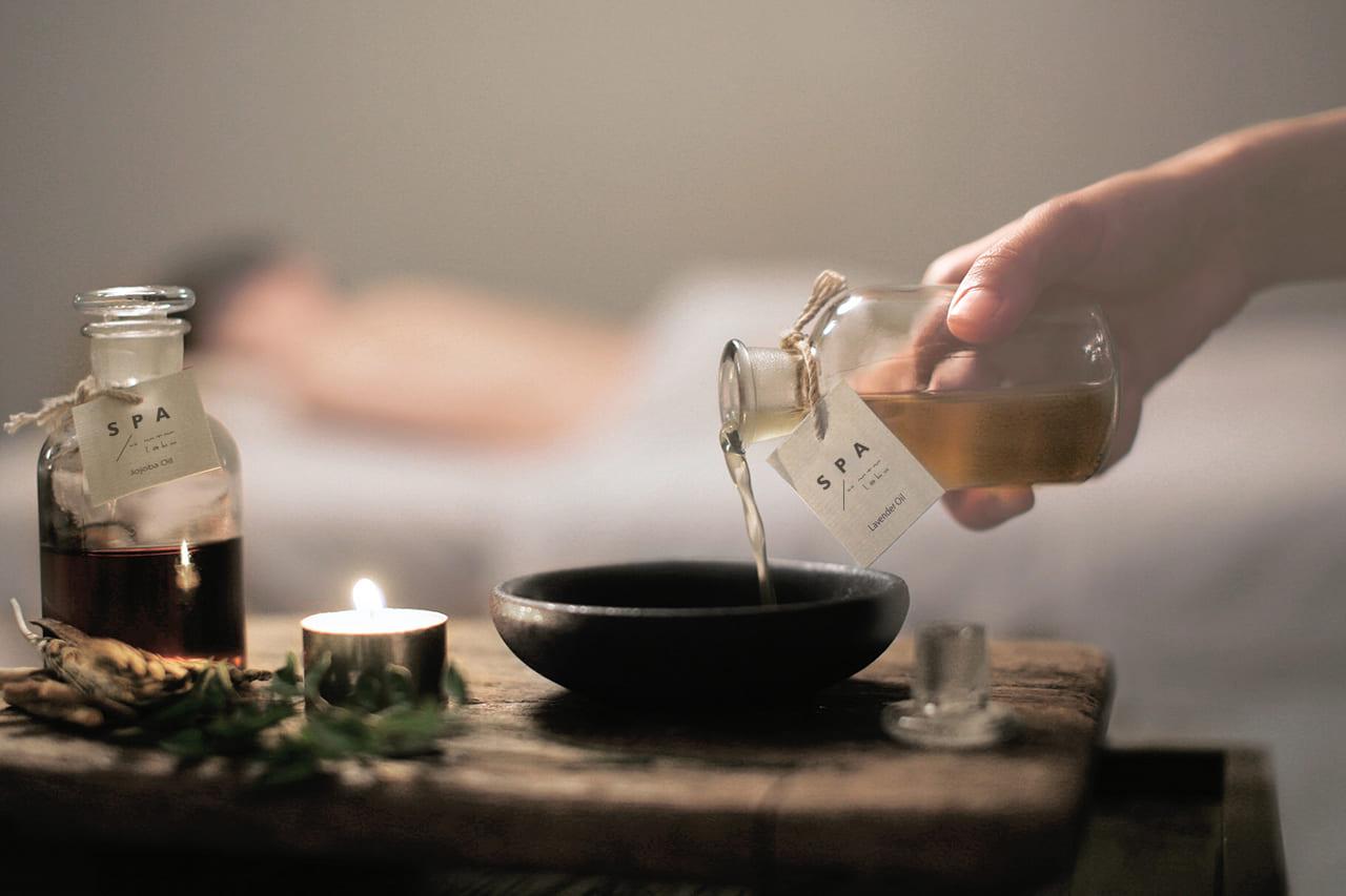 獨家調制的「量身定制」香薰精油,發揮天然植物力量的協同功效。