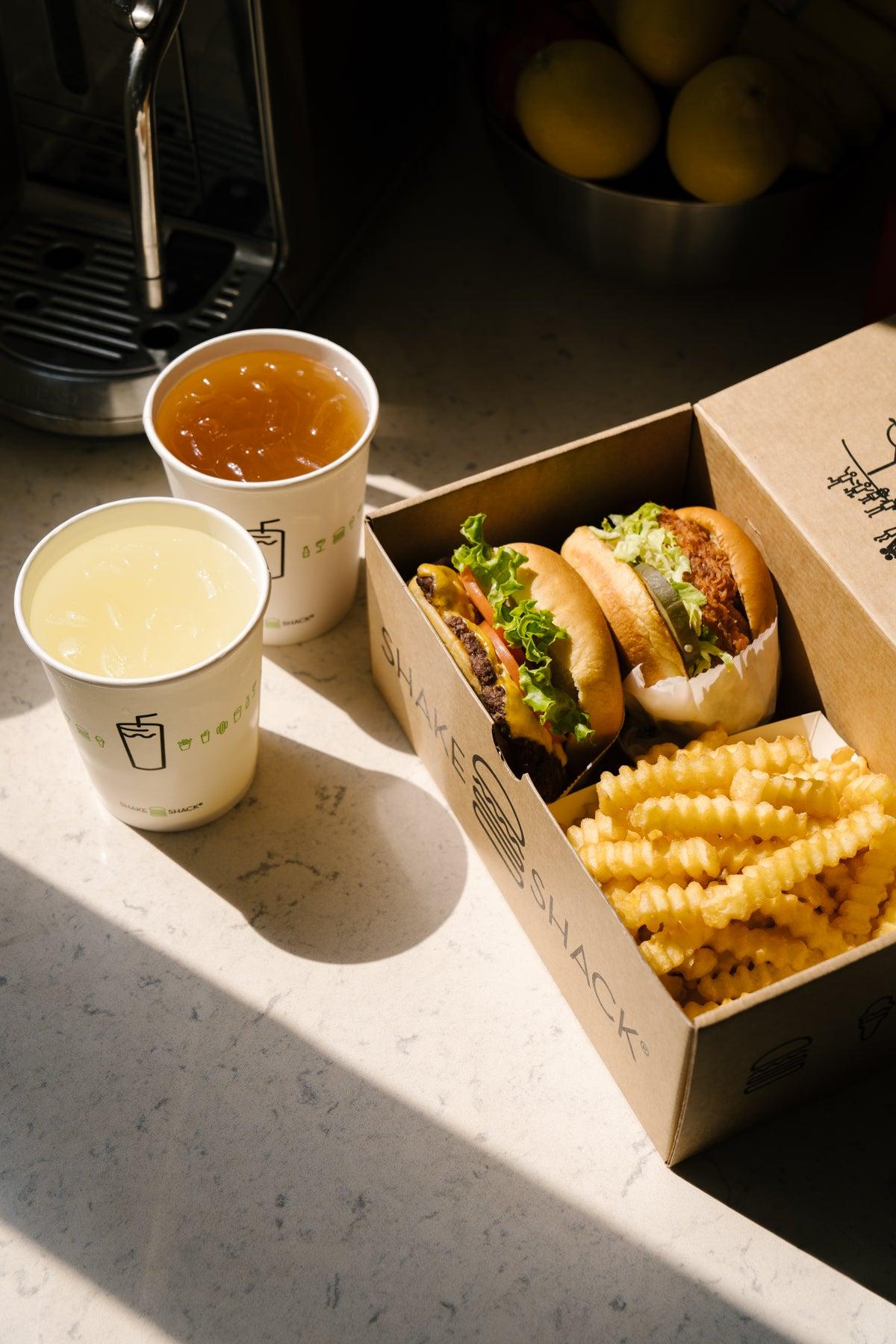25. Shake Shack HK的 Shack for 1